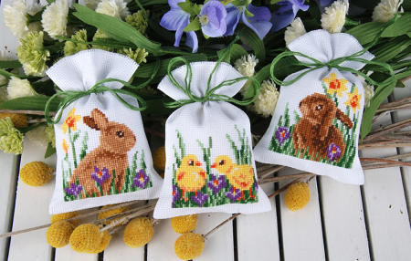 Набор для вышивания мешочков (саше) "Кролики с цыплятами". Арт PN-0187096