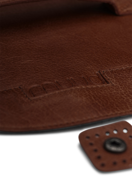 Крышка "Camila" для сумки с ручкой и пришивной кнопкой Rich Brown. Арт QB-4459/Rich Brown