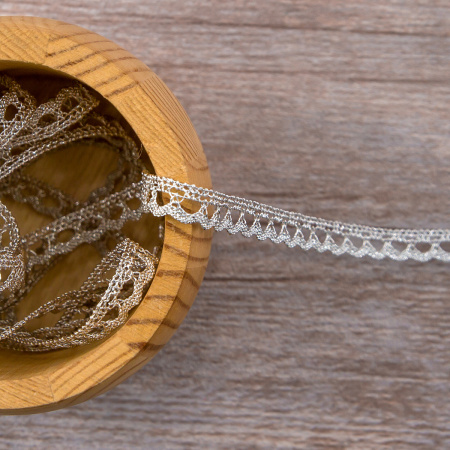 Мерсеризованное хлопковое кружево, 7 мм, цвет серебристый люрекс. Арт 3174/29                 