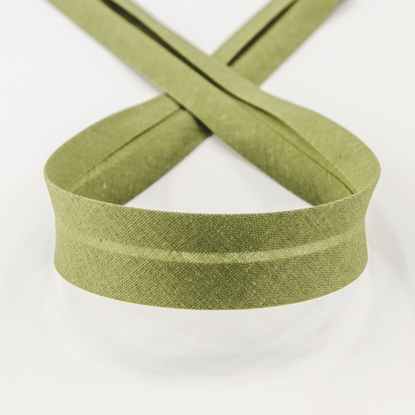 Косая бейка хлопок/полиэстер 20 мм, 25 м, цвет 28, защитный. Арт 6120-20мм-28            