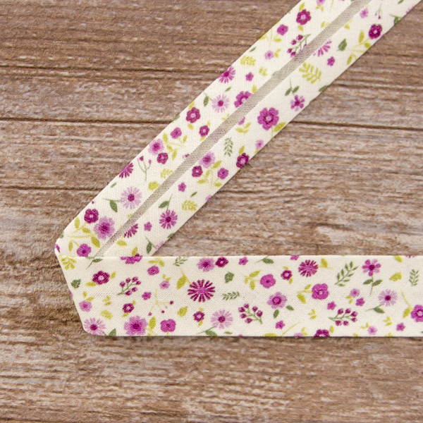 Косая бейка с рисунком SAFISA, арт.6626, 20 мм, 20 м, цвет 01. Арт 6626-20мм-01