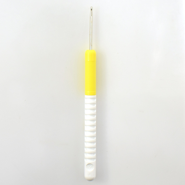 Крючок, вязальный с пластиковой ручкой addiColour №2,5, 15 см. Арт 148-7/2.5-15