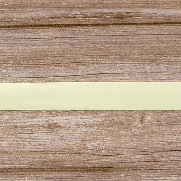 Косая бейка атласная 30 мм, 25 м, цвет 11, светлый пастельно-зеленый. Арт 6260-30мм-11            