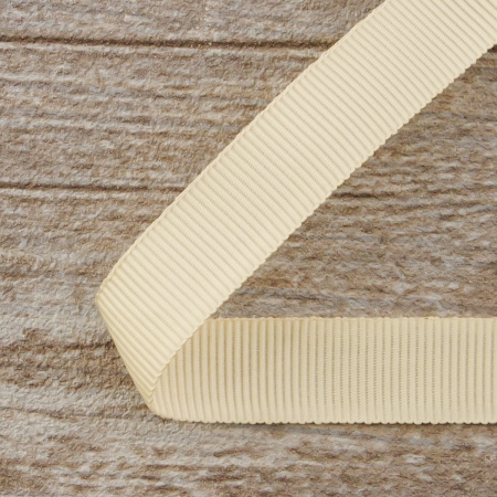 Лента репсовая SAFISA, 10 мм, 25 м, цвет 21  персиковый айвори. Арт 350-10мм-21