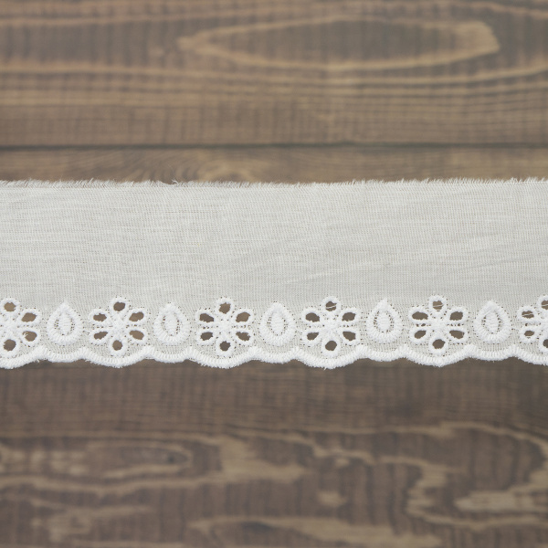 Шитье-вышивка на батисте, прошва, 45 мм, цвет белый, 50% полиэстер, 50 % хлопок, 3,5 м. Арт 4B1122.212