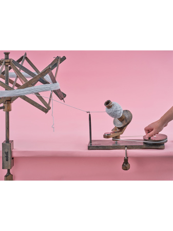 Моталка для пряжи addiWinder, ручная, с креплением, буковое дерево. Арт 532-2/000