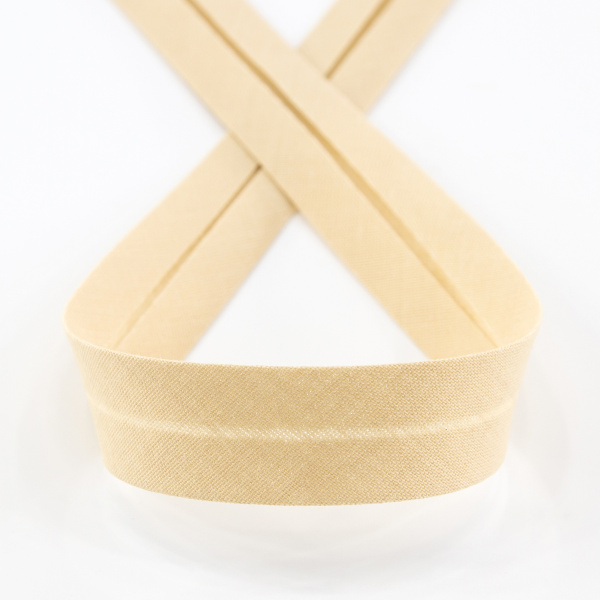 Косая бейка хлопок/полиэстер 20 мм, 25 м, цвет 133, крем-брюле. Арт 6120-20мм-133           