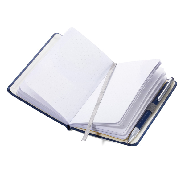 Блокнот с шариковой ручкой TROIKA . Арт NPP28/BL