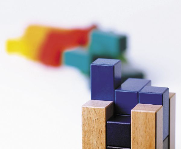 Головоломка дизайнерская NAEF BASIC "Campanile" 6+, дерево, цветная, 21 х 5,5 см, 11 деталей. Арт 9630