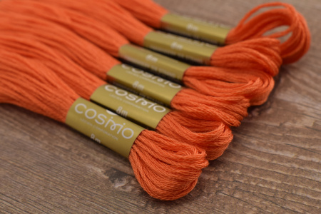 Мулине COSMO однотонный цвет  444       . Арт 25-6/444       