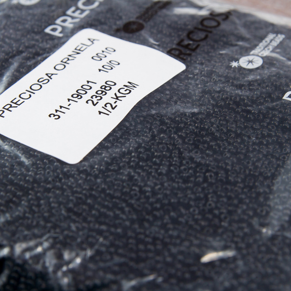 Бисер "PRECIOSA" №10, 1000 г, цвет №23980 черный непрозрачный. Арт 311-19001-10/0-23980    