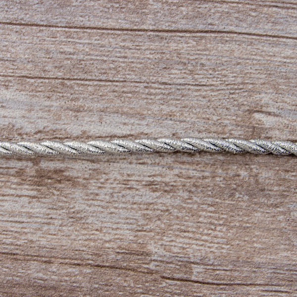 Шнур металлизированный SPIRAL ( SAFISA), арт.25277-1 мм, 15 м, цвет 102, серебряный. Арт 25277-1мм-102
