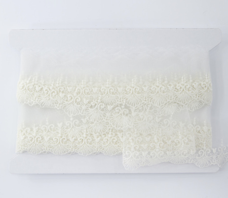 Кружево-вышивка на тюле, 32 мм, 13,50 м. Арт 41690/01