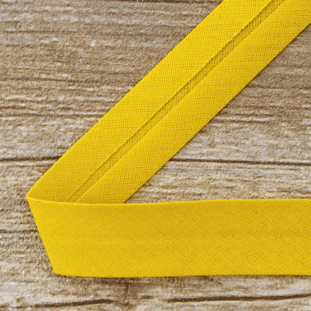 Косая бейка хлопок/полиэстер 20 мм, 25 м, цвет 105, ярко-желтый. Арт 6120-20мм-105           
