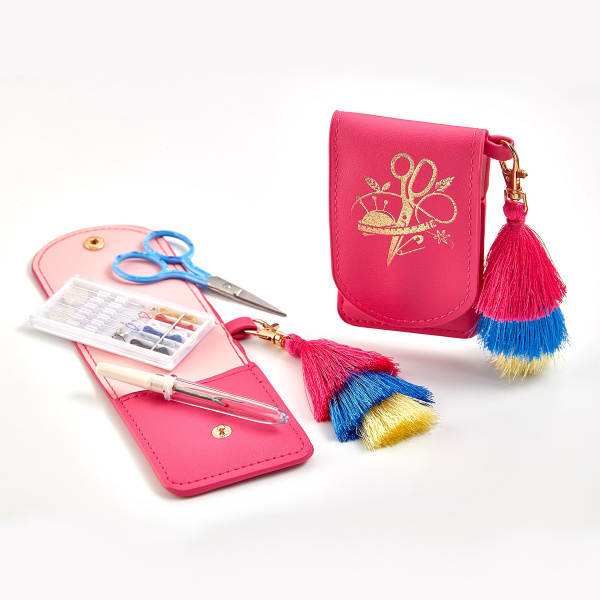 Швейный набор в стильном кошельке с кисточкой, 12 шт. в картонном прикассовом стенде. Арт N4391