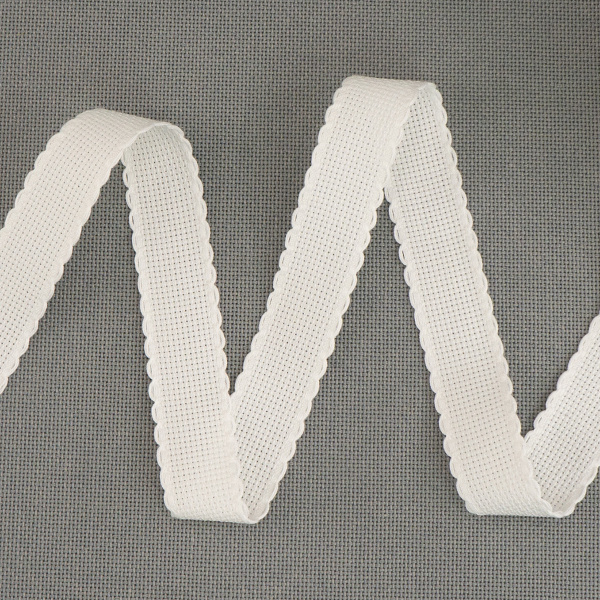 Лента канвовая Aida для вышивания 14 ct ширина 2,5 см. Арт 7002/1