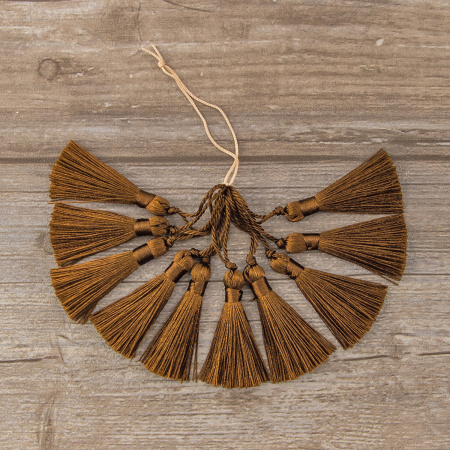 Кисть декоративная на шнуре, длина 45 мм, цвет шоколадный. Арт KY - 01-col.PE - 18