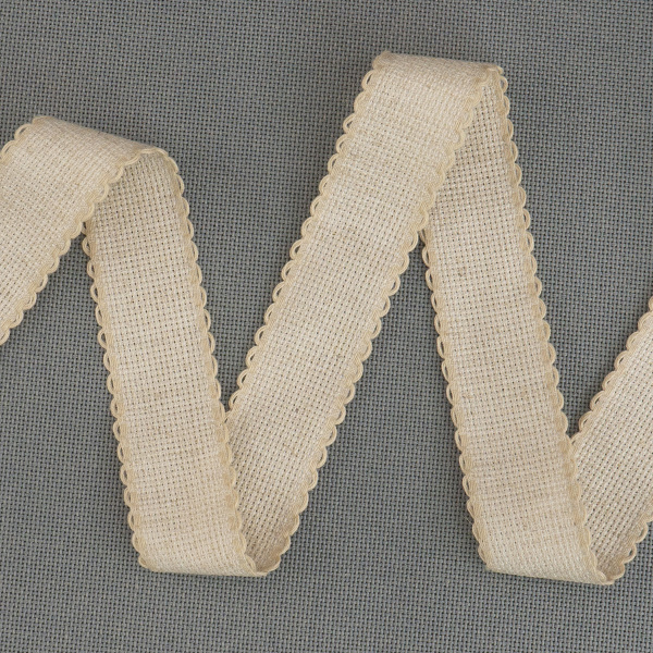 Лента канвовая Aida для вышивания 14 ct ширина 3 см. Арт 7003/53