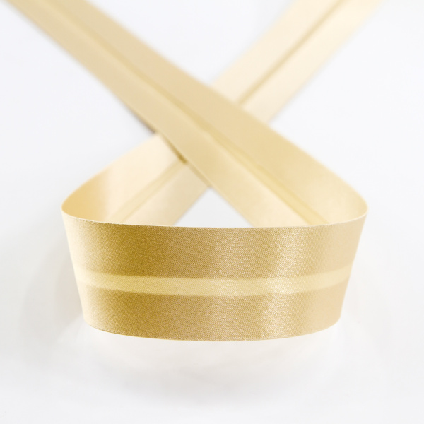 Косая бейка атласная 30 мм, 25 м, цвет 63, бежевый. Арт 6260-30мм-63            