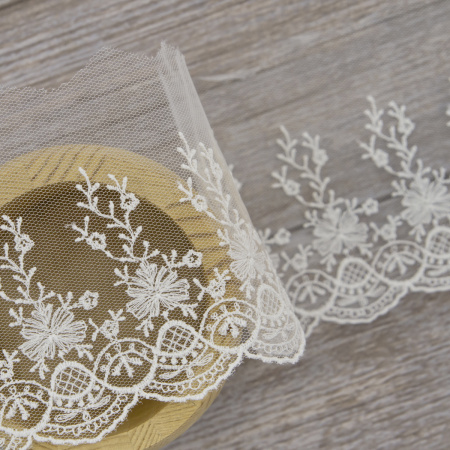 Вышивка на тюле, 87 мм, цвет белый. Арт I646/01