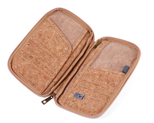 Кейс TROIKA для проездных документов, с защитой от мошенничества (для чипов RFID). Арт TRV20/CK