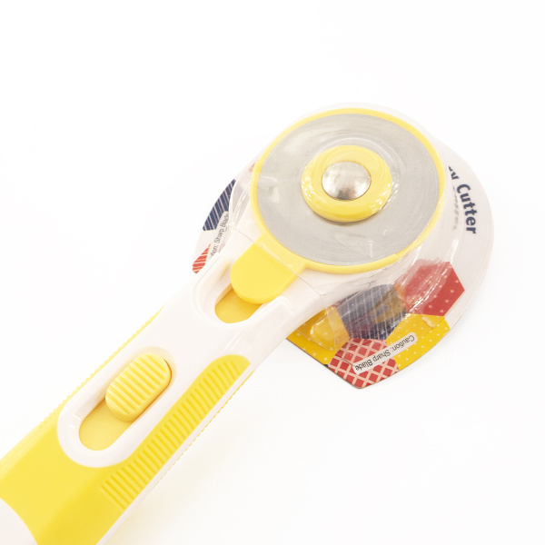 Нож раскройный круглый, 45 мм, цвет желтый. Арт N4379/2