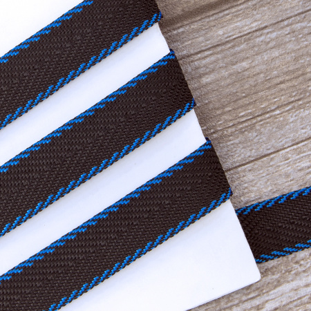 Тесьма ременная (стропа) PEGA черная с синими краями, 20 мм. Арт 836790120DT005   