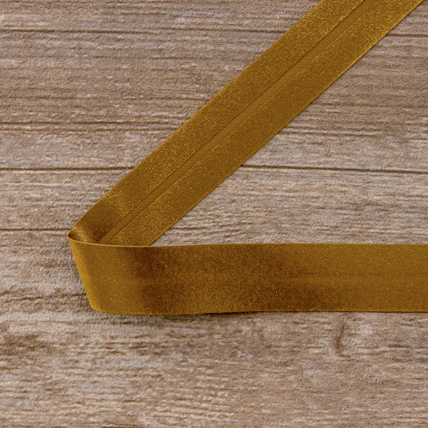 Косая бейка атласная 20 мм, 25 м, цвет 64, молочный шоколад. Арт 6260-20мм-64            