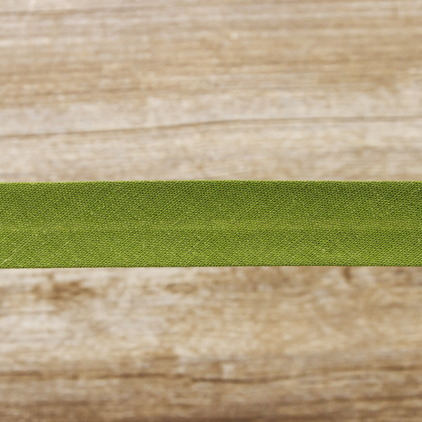 Косая бейка хлопок/полиэстер 20 мм, 25 м, цвет 26, хаки темный. Арт 6120-20мм-26            