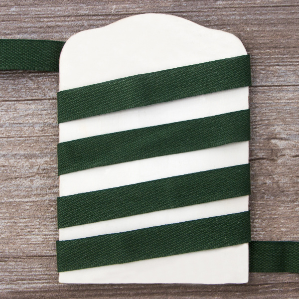 Тесьма киперная хлопковая на блистере SAFISA, 14 мм, 2,5 м , цвет 43, темно-зеленый. Арт P00260C-14мм-43         