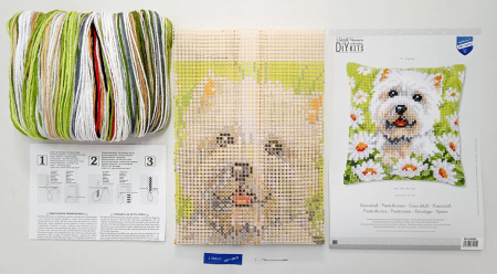 Набор для вышивания подушки "Собачка". Арт PN-0143905