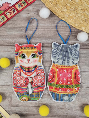Набор для вышивания на пластиковой канве "Кот Баюн и Кошка Матрешка". Арт 23.001.14
