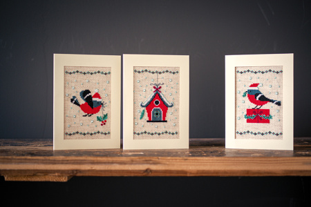 Набор для вышивания "Рождественская птица и дом". Арт PN-0165028