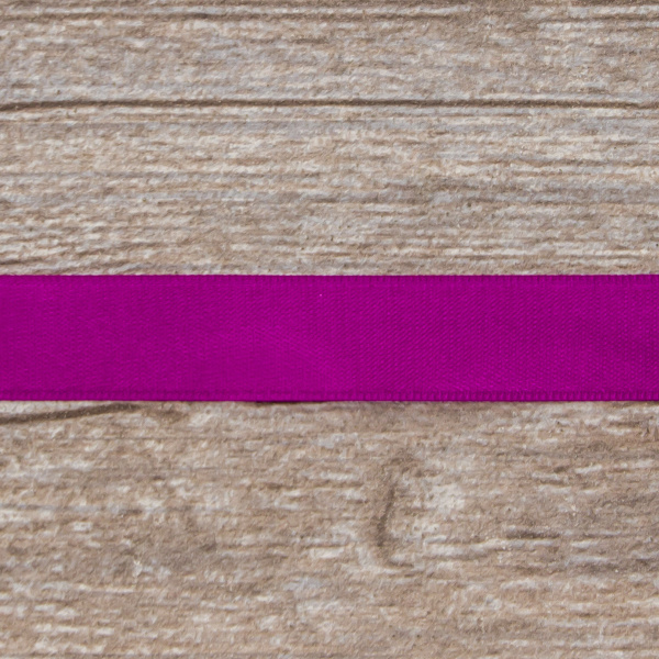 Лента атласная двусторонняя SAFISA, 15 мм, 25 м, цвет 82, пурпурный. Арт 110-15мм-82             