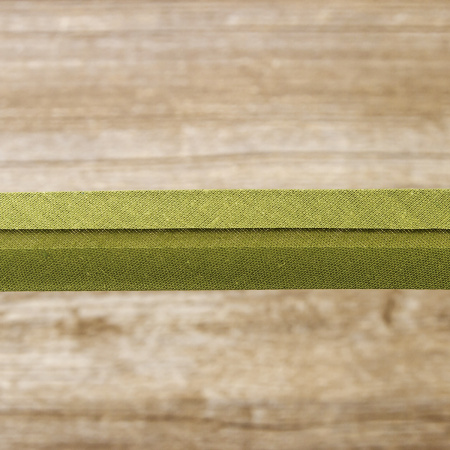 Косая бейка хлопок/полиэстер 20 мм, 25 м, цвет 28, защитный. Арт 6120-20мм-28            