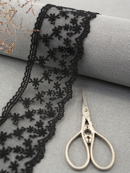 Кружево-вышивка на тюле, 65 мм, цвет черный, 100% полиэстер, 4,5 м. Арт T-3005.13