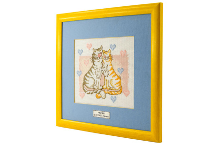 Вышитая картина "Мурлыки". Арт Модель 01.034.02