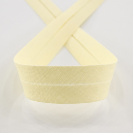 Косая бейка хлопок/полиэстер 20 мм, 25 м, цвет 56, кремовый. Арт 6120-20мм-56            