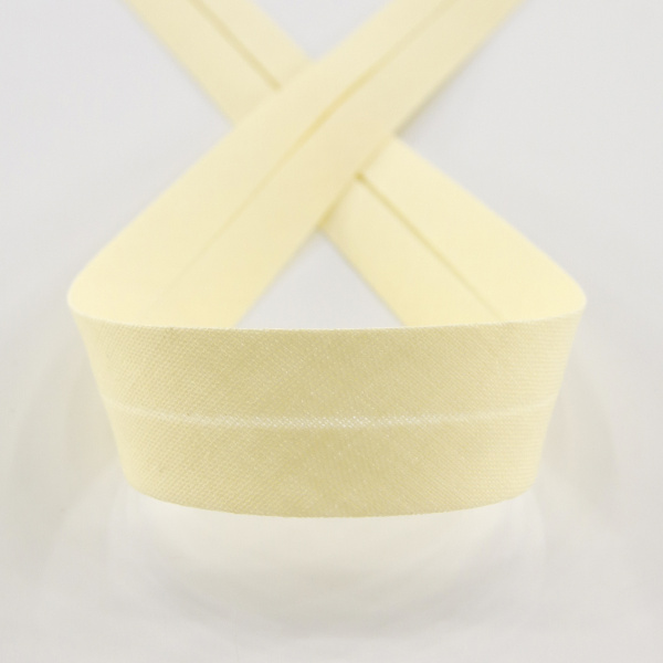 Косая бейка хлопок/полиэстер 20 мм, 25 м, цвет 56, кремовый. Арт 6120-20мм-56            
