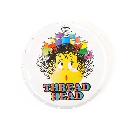 Булавки - гвоздики "WACKY PIN TIN" в жестяных круглых коробочках. Арт PT.PINSTINS.DB/1