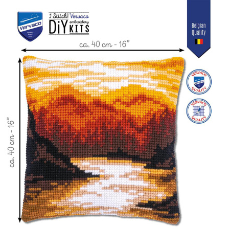 Набор для вышивания подушки "Горы". Арт PN-0199420