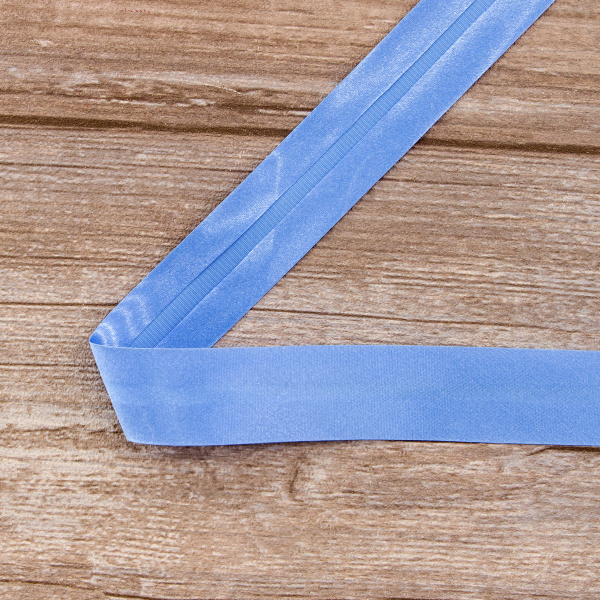 Косая бейка атласная 30 мм, 25 м, цвет 65, голубой. Арт 6260-30мм-65            