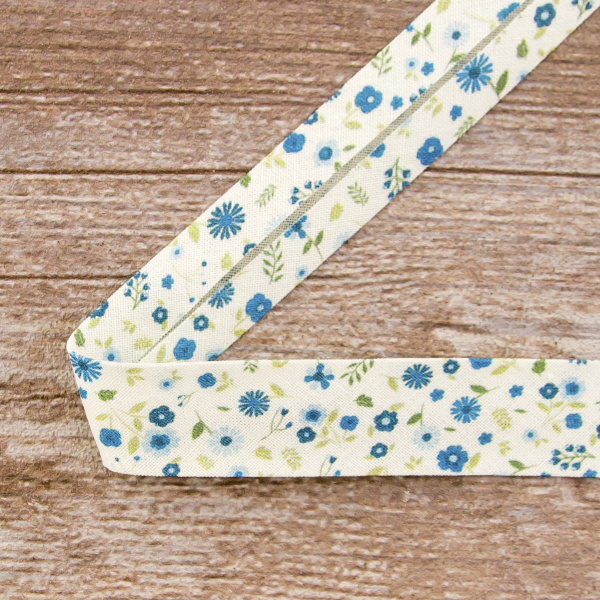 Косая бейка с рисунком SAFISA, арт.6626, 20 мм, 20 м, цвет 02. Арт 6626-20мм-02