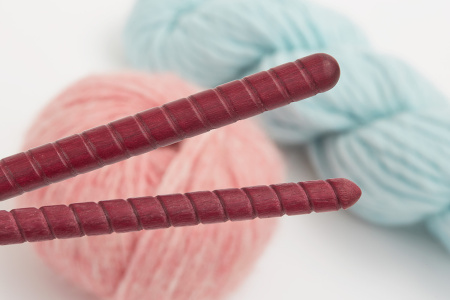 Крючок, вязальный с ручкой из древесины Амарант addiUnicorn Purpleheart №4, 16. Арт 597-2/4-16