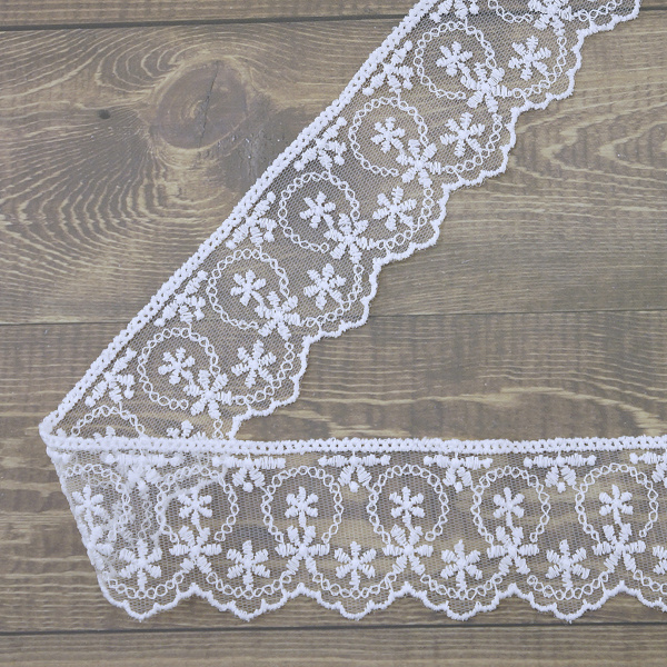 Кружево-вышивка на тюле, 45 мм, цвет белый, 100% полиэстер, 3,5 м. Арт T-1281.212