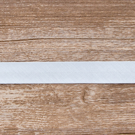 Косая бейка хлопок/полиэстер 20 мм, 25 м, цвет 04, светло-голубой. Арт 6120-20мм-04            