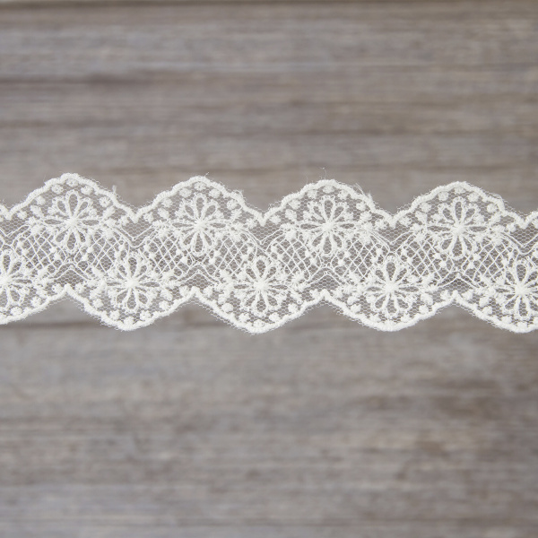 Кружево-вышивка на тюле, 18 мм, 13,5 м. Арт 41693/01