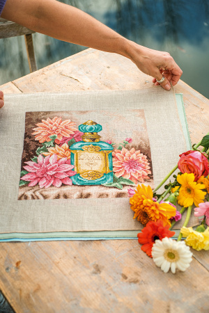 Набор для вышивания "The scent of dahlia" . Арт PN-0206925