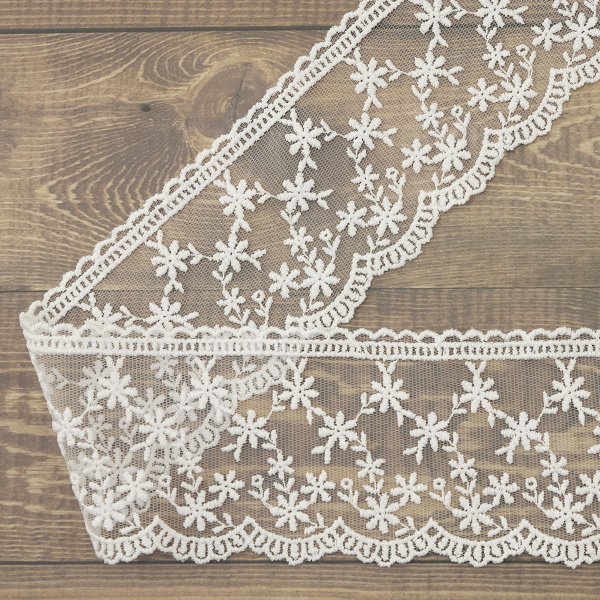 Кружево-вышивка на тюле, 65 мм, цвет белый, 100% полиэстер, 4,5 м. Арт T-3005.212