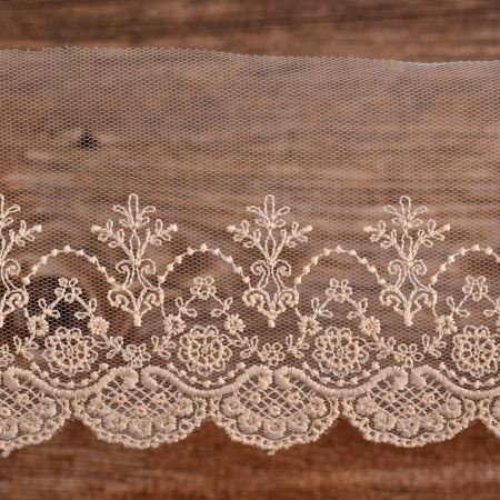 Вышивка на тюле, 85 мм, цвет розовый. Арт I639/F3